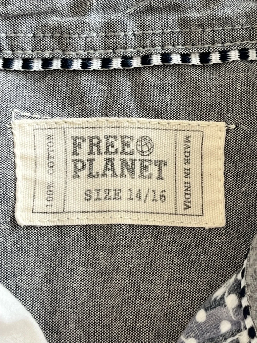 Free Planet Boy’s‎ Shark Pattern Casual Button Down Short Sleeve Shirts 14/16